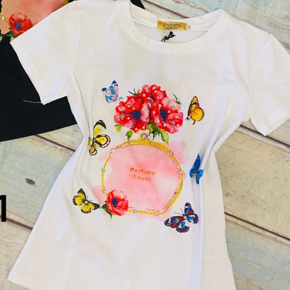 Vinizbena T-Shirt size M Color white - Picture 2 of 11